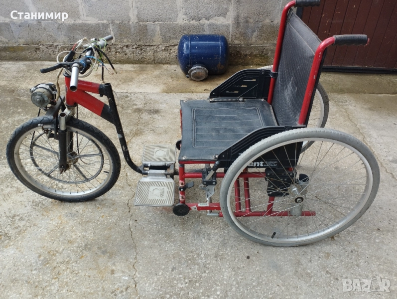 Триколка, снимка 1