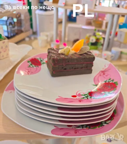 Десертни чинии от 7 части комплекта, снимка 1