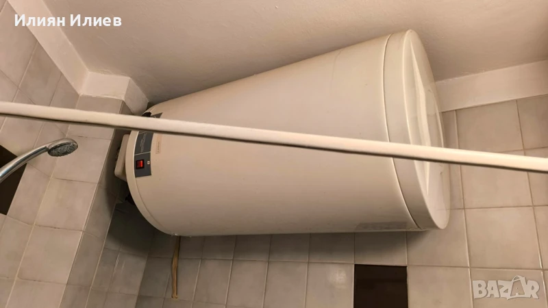 Бойлер 80л. вертикален, снимка 1