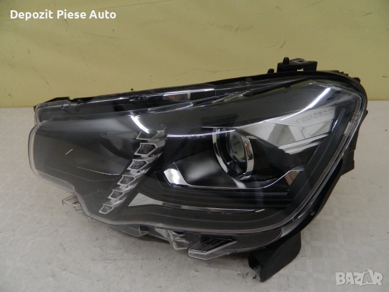 Ляв фар Peugeot Rifter Халоген LED, 2018, 2019, 2020, 2021, 2022, оригинален код 9816827280, снимка 1