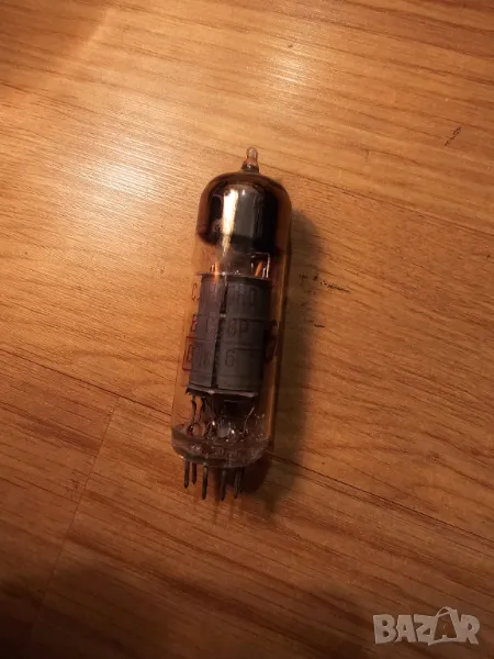 Радиолампа, радиолампи - 6И1П - употребявана - възстановете вашета вярна и дългослужила техника, снимка 1