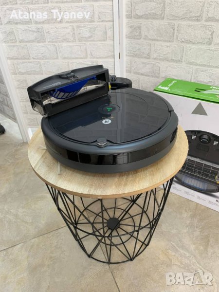 Робот прахосмукачка iRobot Roomba 692 Wi-Fi App 2 четки, снимка 1