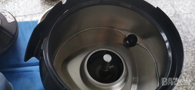 Сокоизстисквачка Robot Coupe J100, фреш машина, снимка 5 - Обзавеждане за заведение - 53515206