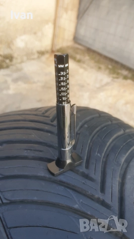 Всесезонни гуми 205 55 16 , снимка 5 - Гуми и джанти - 52764629