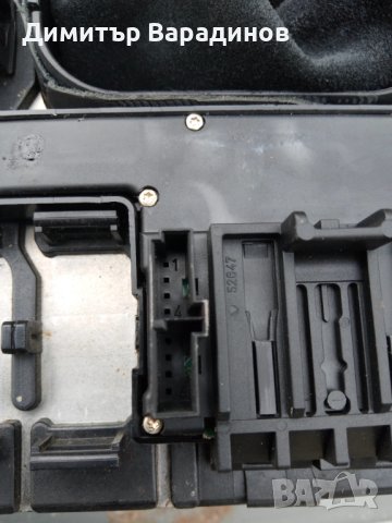 Централна конзола Мерцедес Е класа S210, снимка 9 - Части - 44321195