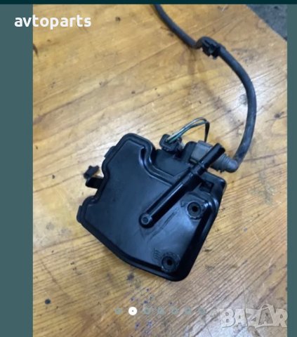 Citroen c4 picasso 2009година 1.6hdi 109кс Корпус горивен филтър, снимка 2 - Части - 40381779