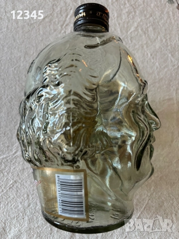 Продавам празна бутилка от алкохол Old Monk 750 ml, снимка 4 - Други - 52961960