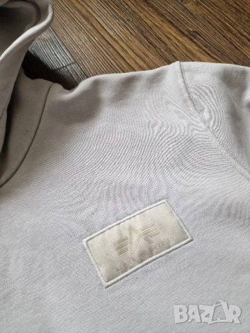 Страхотен мъжки суитчър ALPHA INDUSTRIES размер L , снимка 4 - Суичъри - 52475294