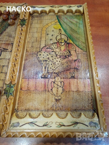 Уникално Ръчно Изработена Табла и Шах с Финни Дърворезби и Рисунки на Ориенталски Мотиви, снимка 4 - Други спортове - 53738259