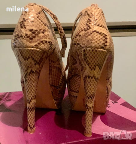 Дамски обувки Six and six, снимка 3 - Дамски обувки на ток - 36223713