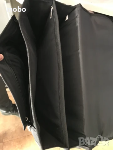 Бизнес чанта, три отделение, два вътрешни джоба  + отделение за химикали, един външен джоб. Чантата , снимка 2 - Чанти - 50445604