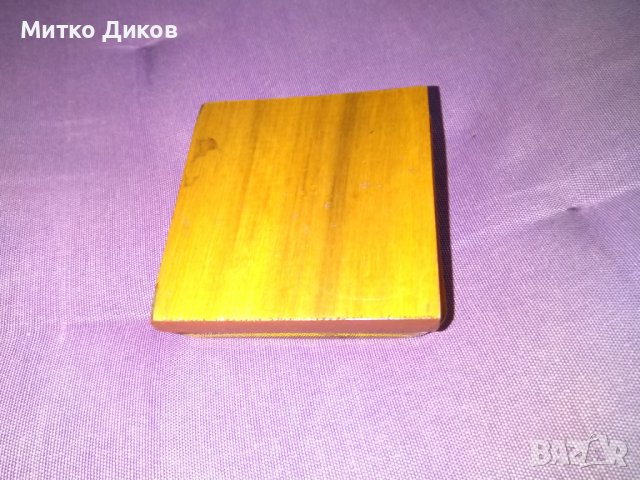 Плакет рядък българо съветска дружба 1877-1944 Шипка 83х83х25мм кутия и плакет фи 58мм, снимка 2 - Нумизматика и бонистика - 41713372