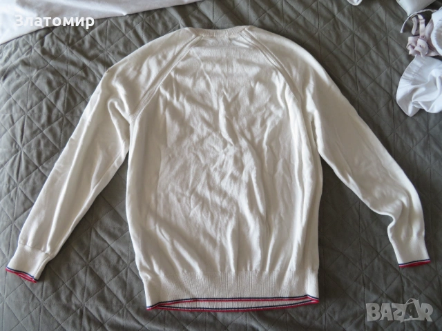 Чисто нова бяла блуза Moncler , снимка 2 - Блузи - 53673976