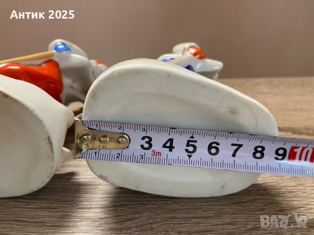 Порцеланова фигурка „Млад скиор“ (2 броя в наличност), снимка 8 - Антикварни и старинни предмети - 52468994