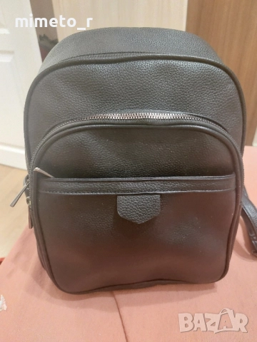 Дамска раница