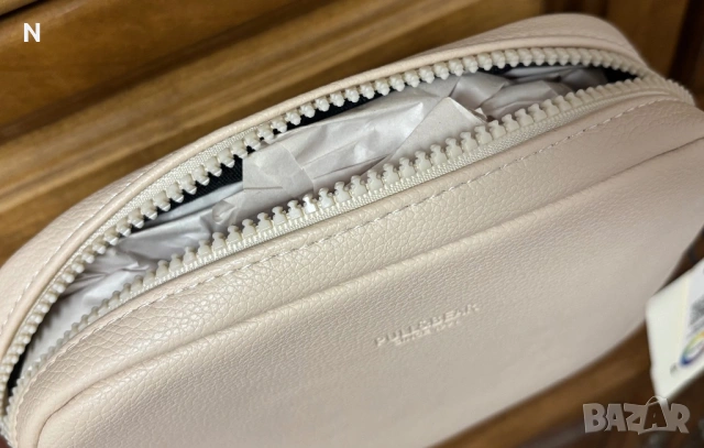 Нова чанта на Pull and Bear, снимка 4 - Чанти - 53038307