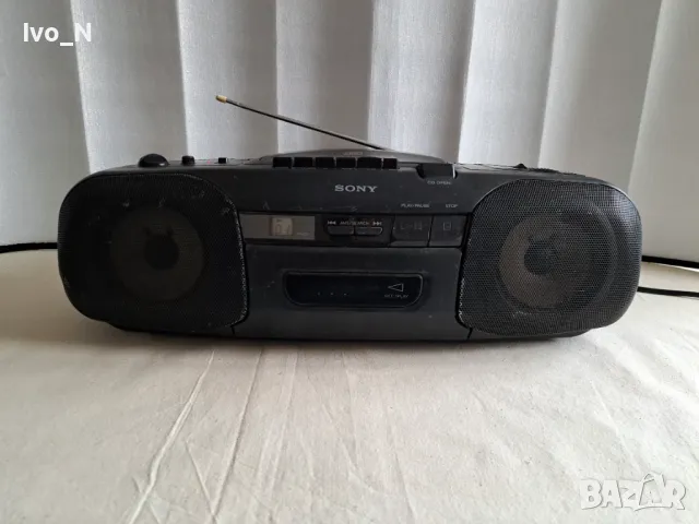 CD радиокасетофон Sony CFD-8., снимка 2 - Радиокасетофони, транзистори - 49068603