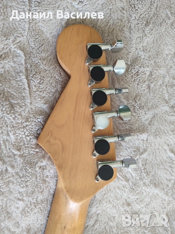 Продавам електрическа китара – Strat стил, снимка 6 - Китари - 53750107