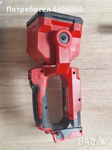 LED прожектор MILWAUKEE M18 SLED-0 SOLO