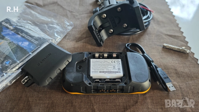 GPS Навигация Garmin Montana 600 със зареждаща стойка RAM монтаж, снимка 7 - Garmin - 52845635