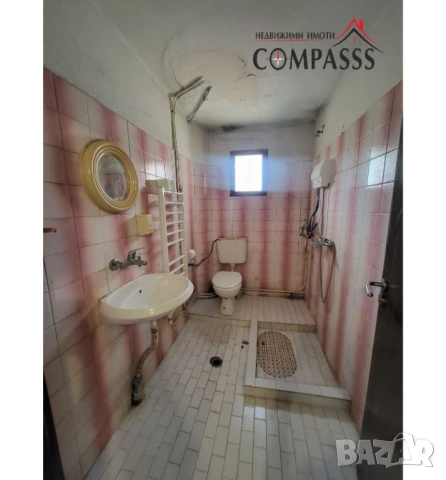 гр. Добрич, район ЦАРЕТЕ /бул. Добруджа/, КЪЩА с ДВОР – 199000лв!, снимка 10 - Къщи - 51317174