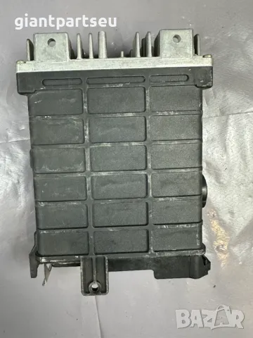 ECU Компютър Двигател за VW AUDI Golf 3 Passat 443907311B, снимка 3 - Части - 49236816