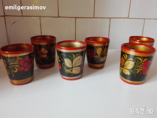 Руски дървени чаши.