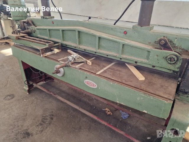 Гилотина за фурнир 2000мм.-ITALY, , снимка 3 - Други машини и части - 53626524