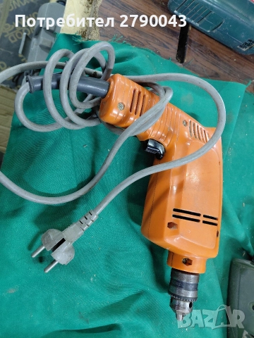 бормашина MAKITA , снимка 2 - Бормашини - 52857818