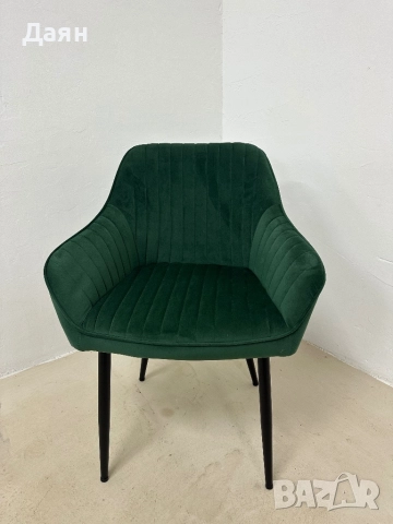 Кадифен трапезен стол SONGMICS с подлакътници , снимка 2 - Столове - 52403330