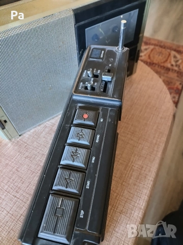 Касетофон Phillips 066 и Itt tiny 220