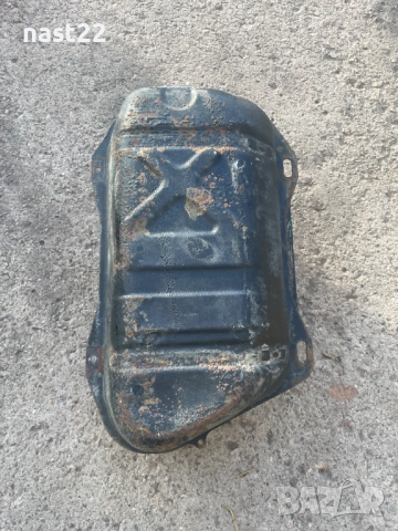 Резервоар с кошница и помпа Сузуки Гранд Витара/Suzuki Grand Vitara 1.6 1998-2005, снимка 4 - Части - 52770427