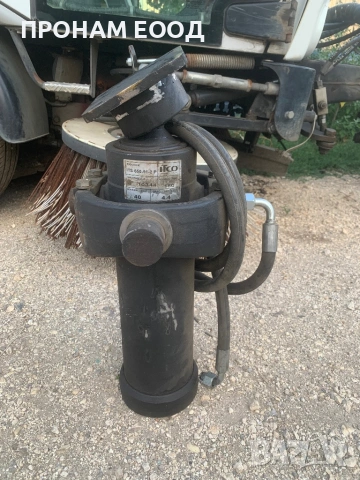 Хидравличен цилиндър за самосвал