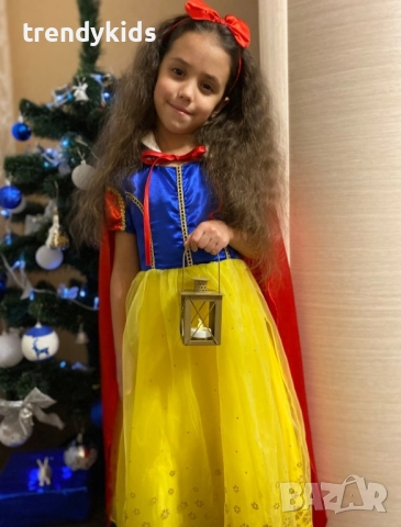 Красива рокля на Снежанка с наметало и подарък диадема с панделка!!!Аксесоари!, снимка 8 - Детски рокли и поли - 44117637