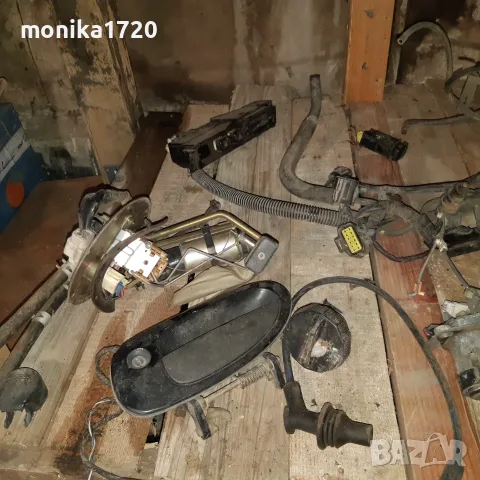 Мазда 323 1,5 бензин-останали части, снимка 3 - Части - 56372764