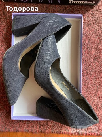 Тъмносини обувки с висок ток, снимка 2 - Дамски елегантни обувки - 41224460