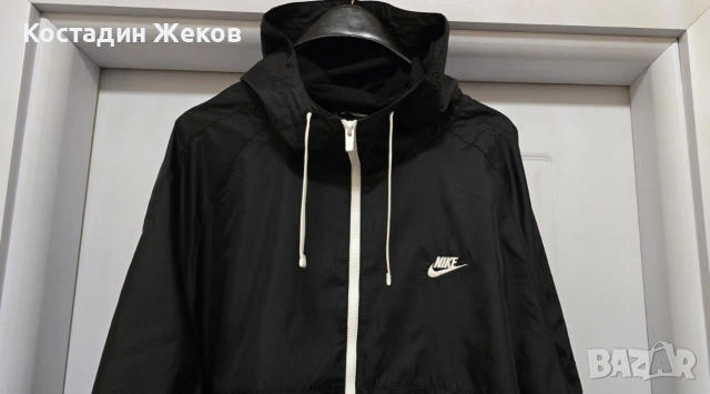 Нова. Мъжка оригинална ветровка. Nike Sportswear , снимка 3 - Спортни дрехи, екипи - 53864876