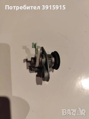 Ключалка за заден капак от Хонда джаз , снимка 2 - Части - 52018722