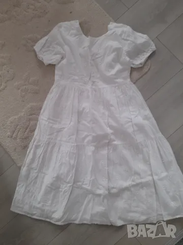 Дамска рокля, снимка 1