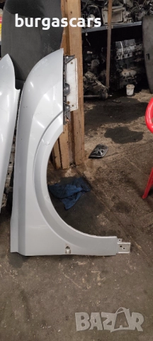 Калник ляв десен Opel Vectra C, снимка 2 - Части - 52936500