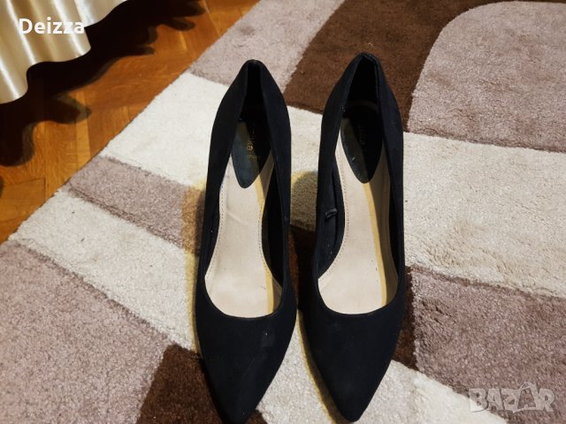 Дамски обувки на ток на Bershka, снимка 3 - Дамски обувки на ток - 34828978