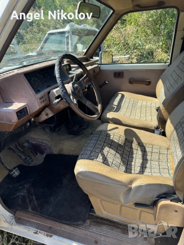 На части Нисан Патрол 2’8 чист дизел Nissan Patrol, снимка 4 - Автомобили и джипове - 52003938