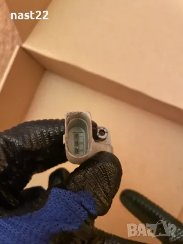 Датчик колянов вал Фолксваген,Ауди,Сеат,Шкода045 906 433 A, снимка 2 - Части - 49860606