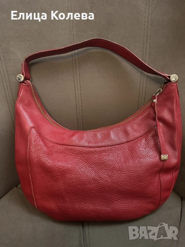 Furla винтидж дамска чанта в червено, снимка 2 - Чанти - 55944436