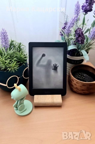Четец за книги Kobo Nia нов, снимка 6 - Електронни четци - 52732153