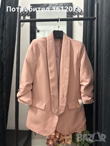 Дамски Сака, снимка 4 - Сака - 53870885