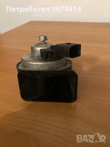 Клаксон за Мерцедес E класа, снимка 2 - Части - 52528599