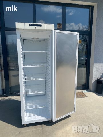 Професионален хладилник Gram 188 см 3 броя, снимка 5 - Обзавеждане на кухня - 40289853