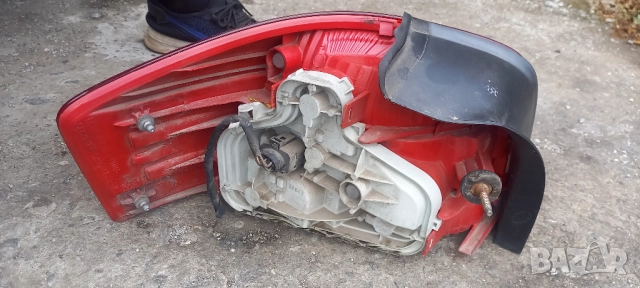 Десен стоп Audi A3 8P, снимка 2 - Части - 51479650