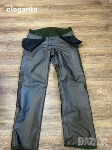 Висок клас мъжки ловно/туристически панталон NORRONA Vassfaret GoreTex 3layer Pro Pants , 54/XL разм, снимка 11 - Спортни дрехи, екипи - 53821932